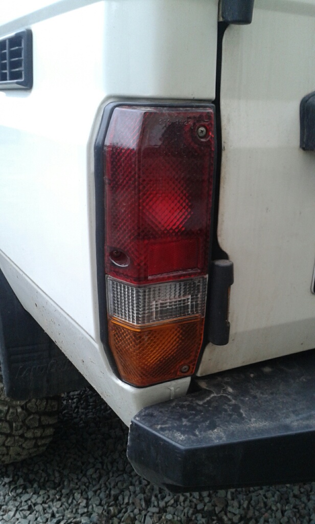 sdružená zadní lampa levá