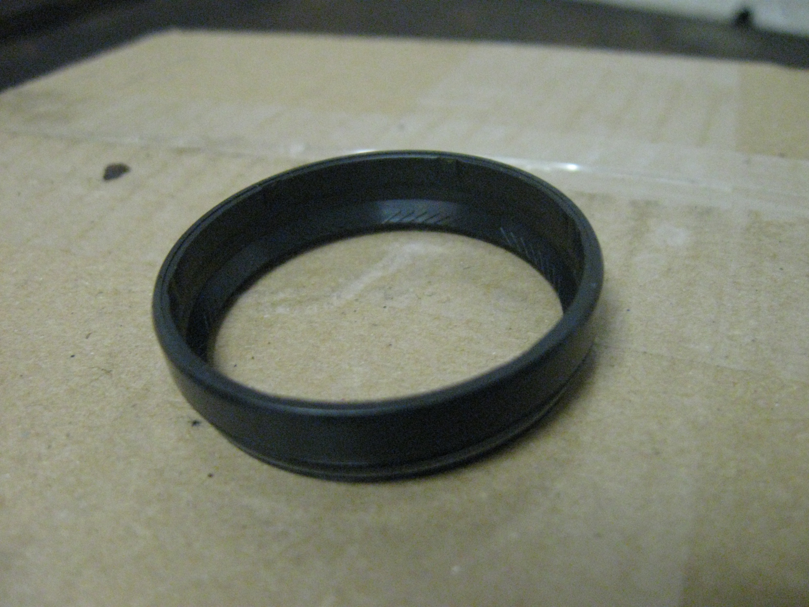 gufero zadní poloosy HZJ 78